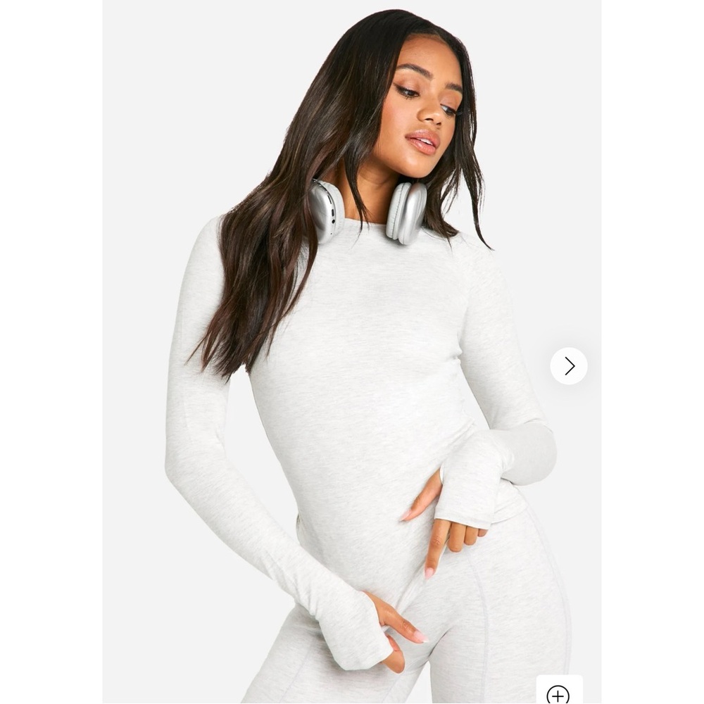 Boohoo Women's Sculpt Long Sleeve Tee Light Gray